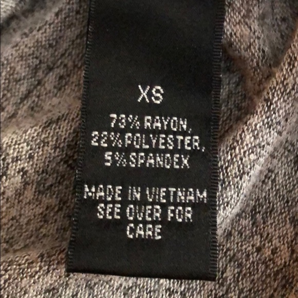 IZ Byer marled gray tie front blouse - Picture 12 of 12